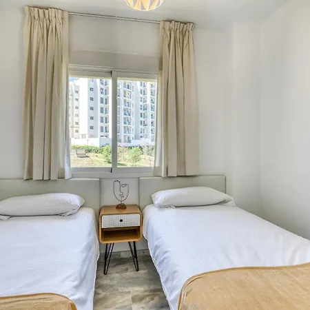 Hanami Puerta Del Mar Апартаменты Эстепона